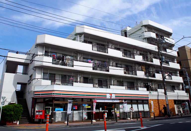 関東江古田マンション 302号室